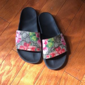 Gucci slides